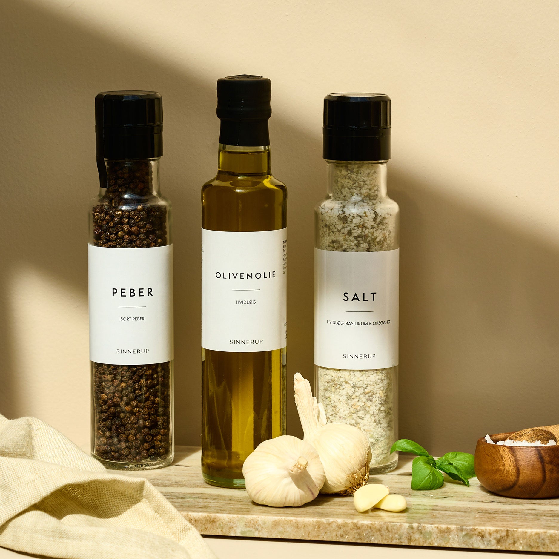 Salt med Hvidløg, Basilikum, Oregano